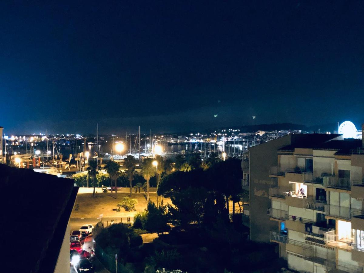 Grand Appartement Proche Port Et Plages, 6 A 8 Pers, 3 Chambres, Climatise Agde Luaran gambar