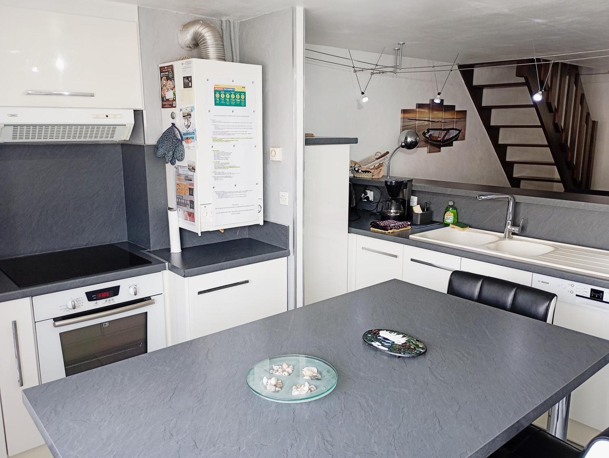 Grand Appartement Proche Port Et Plages, 6 A 8 Pers, 3 Chambres, Climatise Agde Luaran gambar